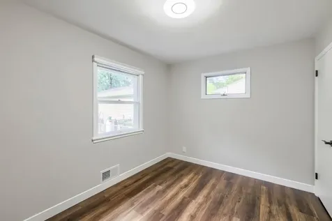 3694 Upper 73rd Street E Inver Grove Heights MN 55076