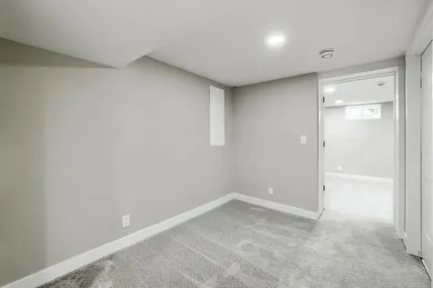 3694 Upper 73rd Street E Inver Grove Heights MN 55076
