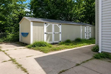 118 E Spring Street Mankato MN 56001
