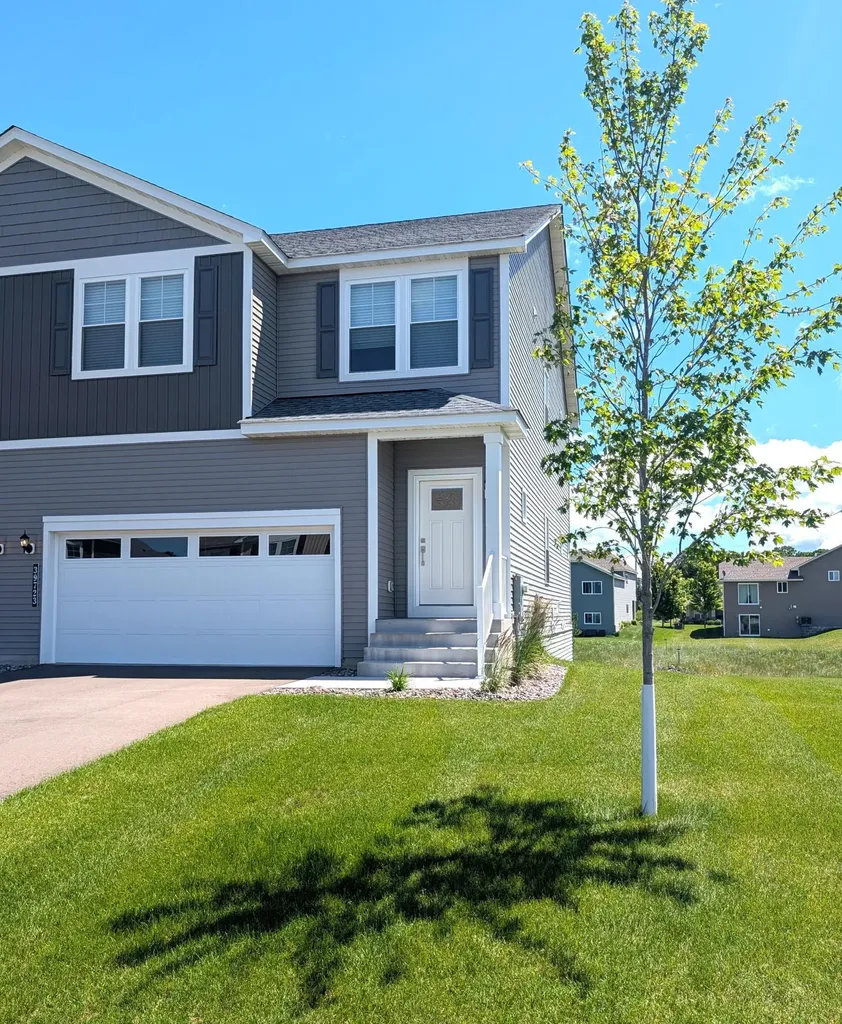 39723 Fallbrook Avenue North Branch MN 55056