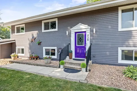 536 4th Street N Winsted MN 55395