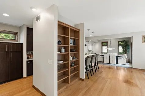 9340 Cedar Forest Road Eden Prairie MN 55347