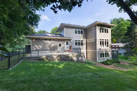 9340 Cedar Forest Road Eden Prairie MN 55347