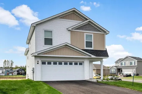607 Redwood Loop N Cambridge MN 55008