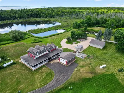 43063 State Highway 18 Aitkin MN 56431