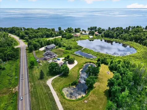 43063 State Highway 18 Aitkin MN 56431