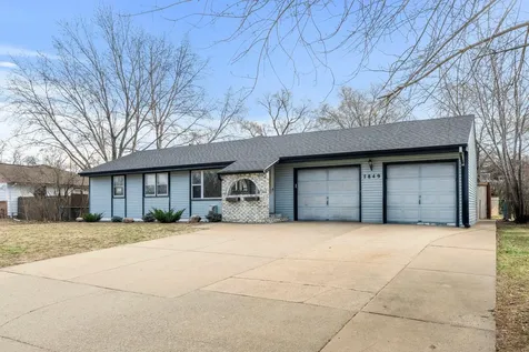 7849 Monroe Street NE Spring Lake Park MN 55432