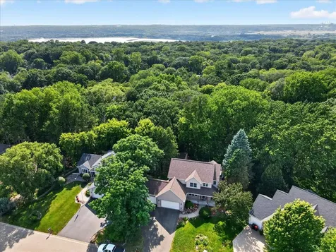 507 Dorland Road S Maplewood MN 55119