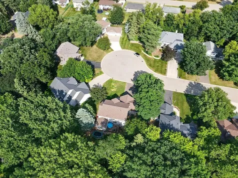 507 Dorland Road S Maplewood MN 55119
