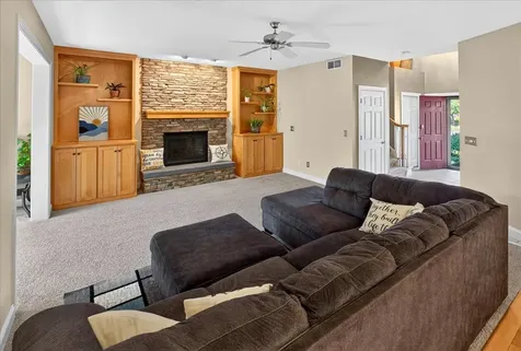 507 Dorland Road S Maplewood MN 55119