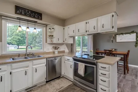 716 W River Street Waterville MN 56096