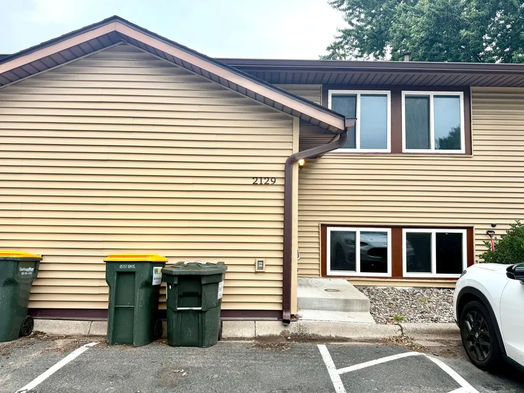 2129 49th Way E Inver Grove Heights MN 55077