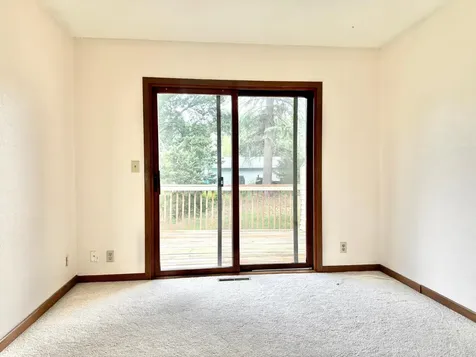 2129 49th Way E Inver Grove Heights MN 55077