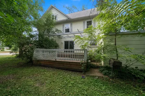 224 2nd Avenue SE Pipestone MN 56164