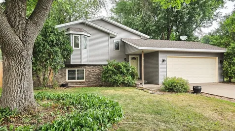 6124 114th Place N Champlin MN 55316