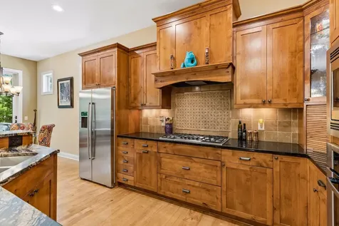1236 Lakemoor Drive Woodbury MN 55129