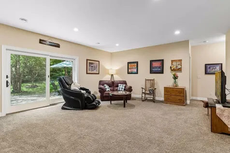 1236 Lakemoor Drive Woodbury MN 55129