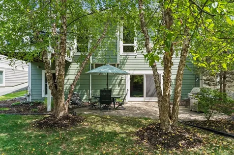 1236 Lakemoor Drive Woodbury MN 55129