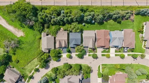 1236 Lakemoor Drive Woodbury MN 55129
