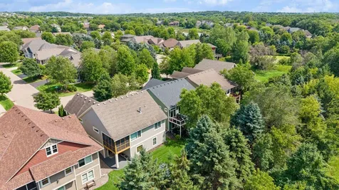 1236 Lakemoor Drive Woodbury MN 55129