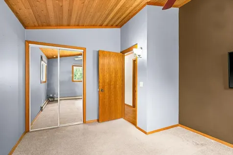 6086 Seville Road Duluth MN 55811