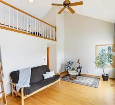 3062 Lake Shore Drive Minneapolis MN 55416
