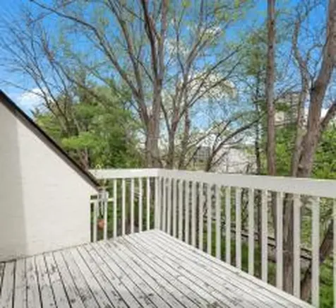 3062 Lake Shore Drive Minneapolis MN 55416