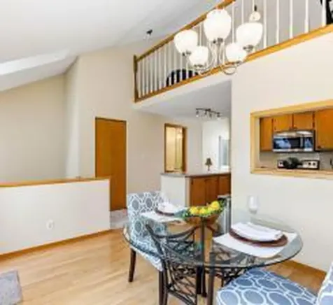 3062 Lake Shore Drive Minneapolis MN 55416