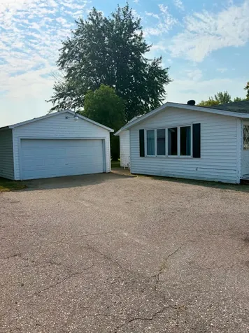 2210 Us Highway 59 Mahnomen MN 56557