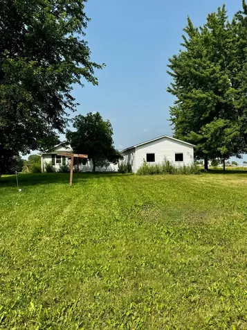 2210 Us Highway 59 Mahnomen MN 56557