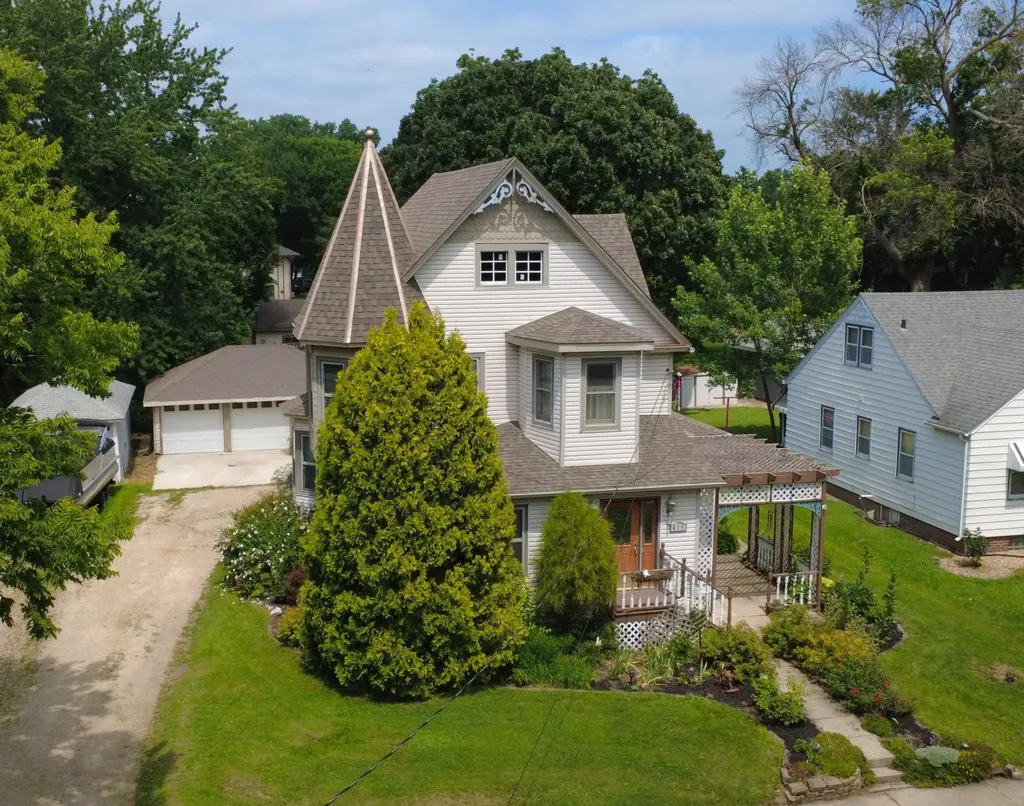 415 E 4th Street Albert Lea MN 56007