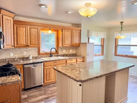 415 E 4th Street Albert Lea MN 56007