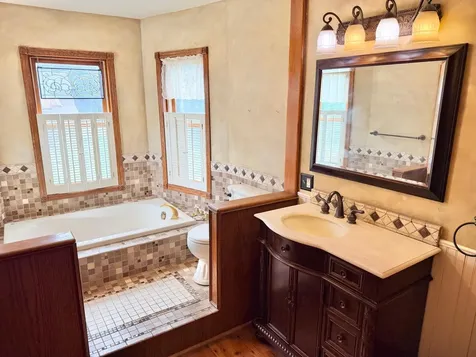 415 E 4th Street Albert Lea MN 56007