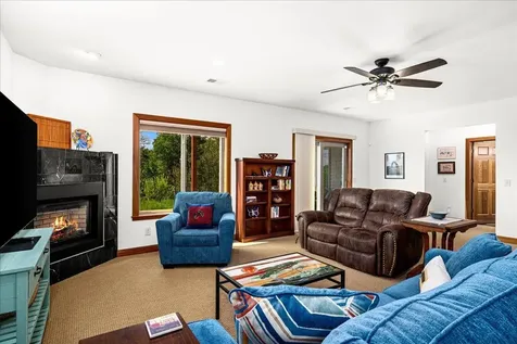 231 Hickory Street Duluth MN 55811