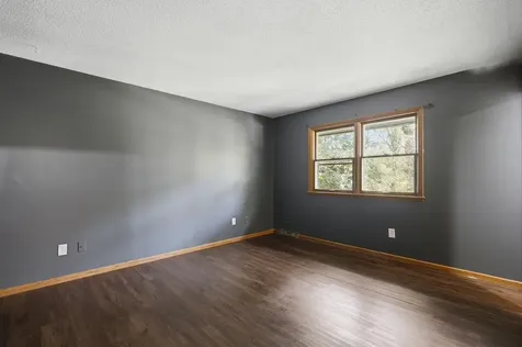 2814 Crosstown Boulevard NE Andover MN 55304