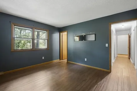 2814 Crosstown Boulevard NE Andover MN 55304