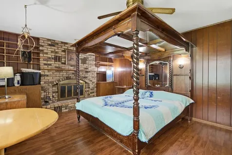 2814 Crosstown Boulevard NE Andover MN 55304