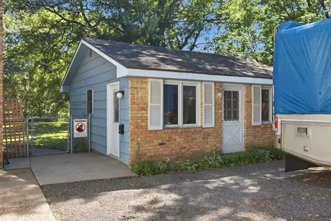2814 Crosstown Boulevard NE Andover MN 55304