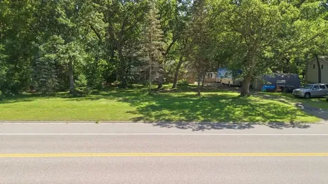 2814 Crosstown Boulevard NE Andover MN 55304