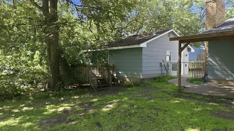 2814 Crosstown Boulevard NE Andover MN 55304