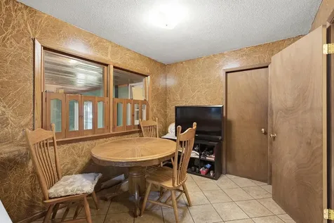 2814 Crosstown Boulevard NE Andover MN 55304