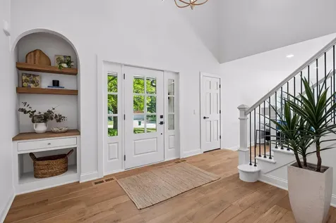 5804 Schaefer Road Edina MN 55436