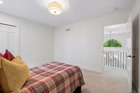 5804 Schaefer Road Edina MN 55436