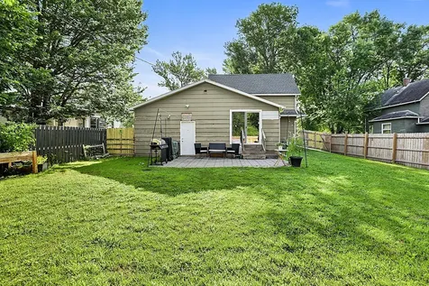 420 S 8th Street Bird Island MN 55310