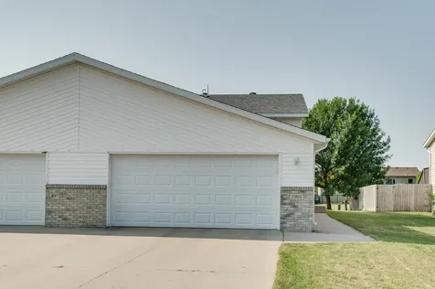 1901 41st Avenue S Moorhead MN 56560