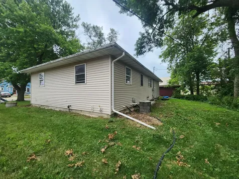 514 7th Avenue SE Pipestone MN 56164