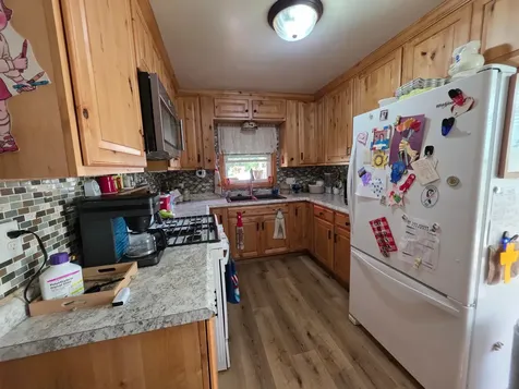206 Pine Avenue N Canby MN 56220
