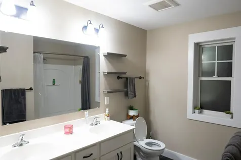 2611 James Avenue N Minneapolis MN 55411
