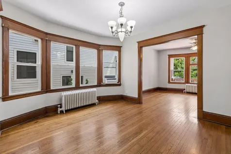 1083 Hague Avenue Saint Paul MN 55104