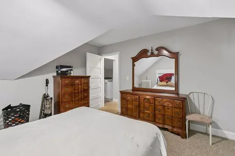 1083 Hague Avenue Saint Paul MN 55104